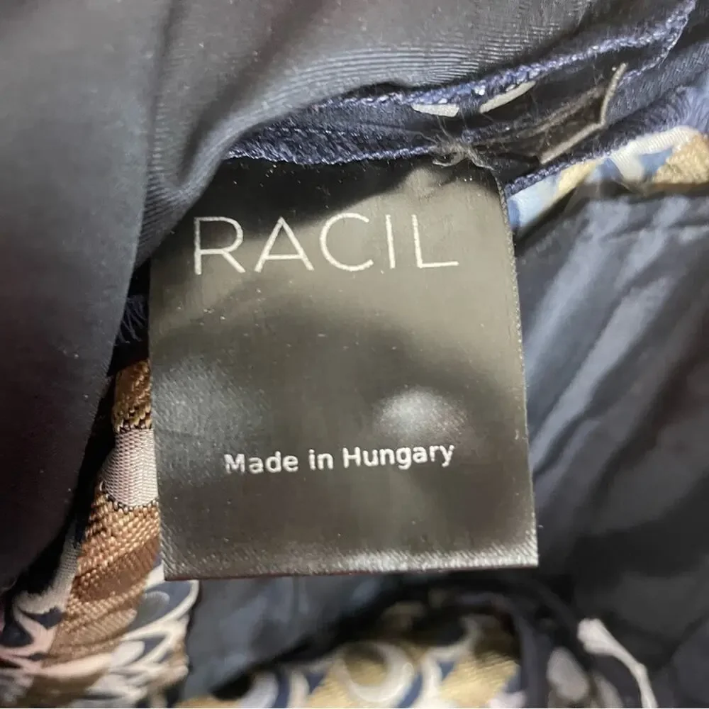 racil tan gray